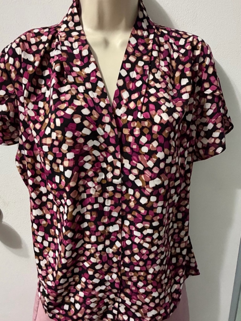 Calvin Klein Magenta Multi Printed Short-Sleeve V-Neck Blouse